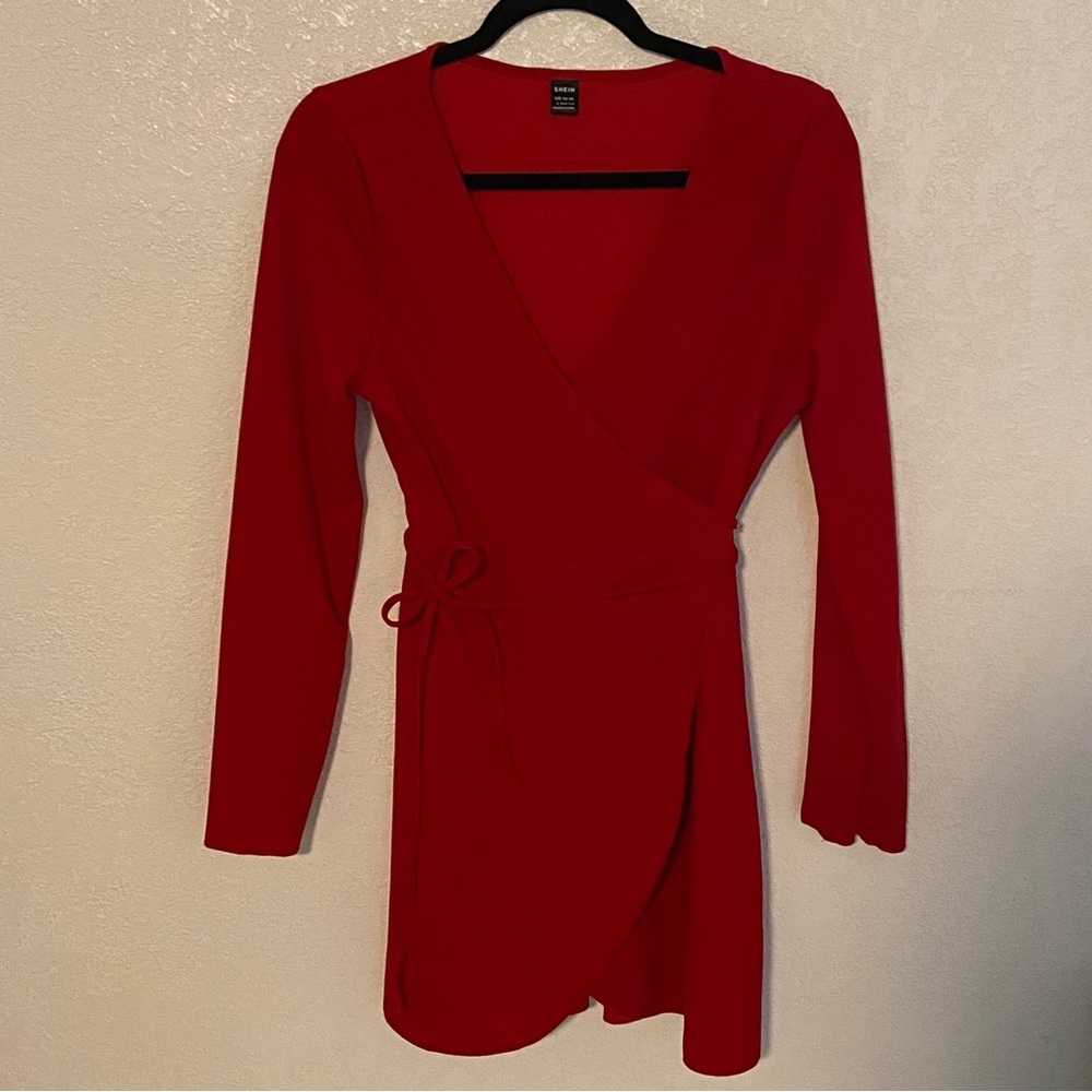 Red Long Sleeve V-Neck Cocktail Wrap Dress